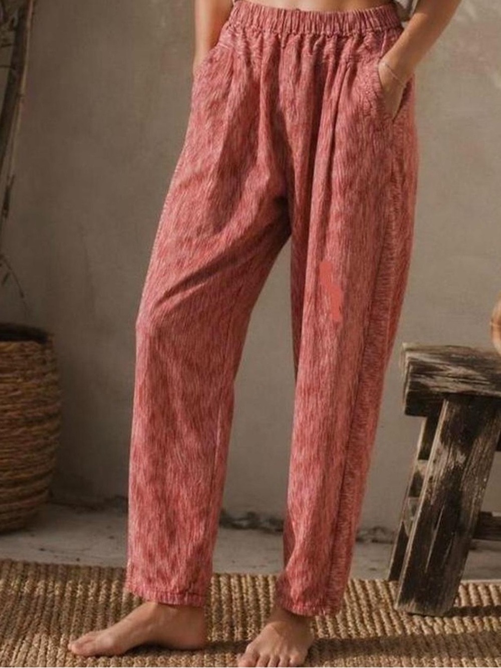 By Anthropologie Red Space Dye Cropped Pull On Jogger Style Pants, size Small